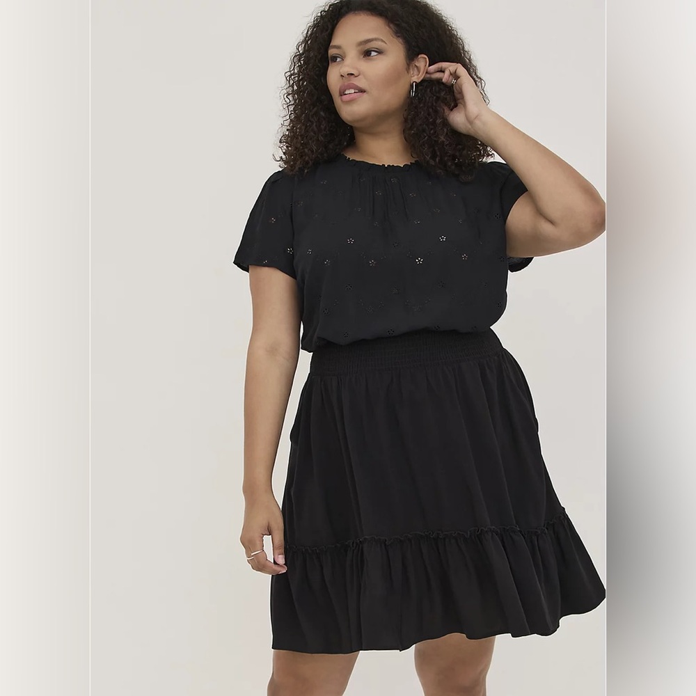 Torrid black mini skirt